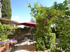 Lush Holiday Home in Tavarnelle Val di Pesa with Shared Pool